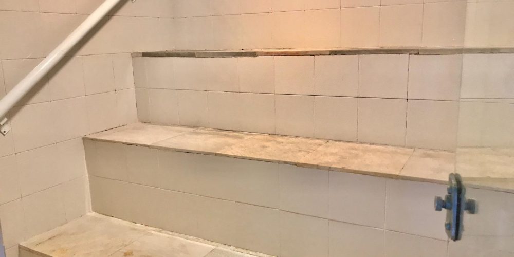 78A851F5-0C6F-4351-972D-C22669D6A756