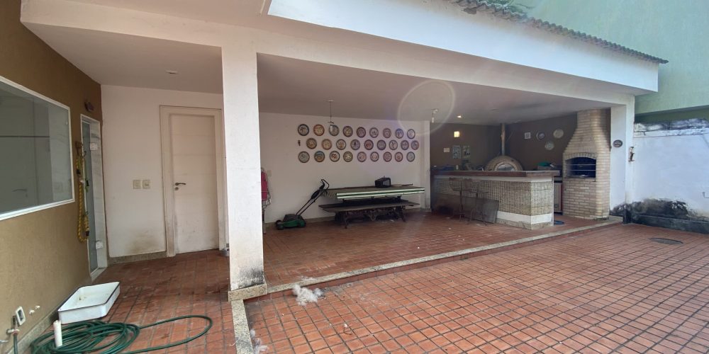 B46D66F4-2975-46F7-AA22-BD72A1F60193