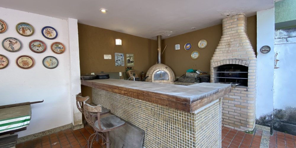 B900904D-B369-4792-906A-32FF743C0734